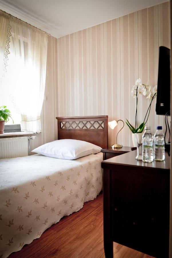 Hotell Koloseum 3*